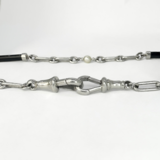 Antique-Platinum-Onyx-Neckchain-Clasp1