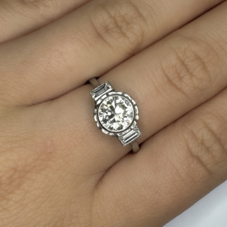 Deco-Antique-Diamond-Ring-On-View1