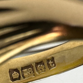 Unusual Oval Antique Gold Unicorn Signet Ring.Sturdy Carved shank with an oval head which has a unicorn carved intaglio.Hallmark Birmingham 1918.18ct yellow gold,polished finish.This chunky signet ring is UK size V1/2,it can be resized preserving the antique hallmark.Please contact us if you would like to know more about this
