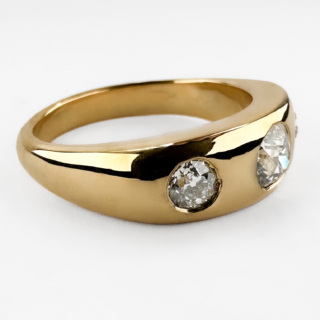 Edwardian-3-Stone-Diamond-Gypsy-Ring-Side-View4