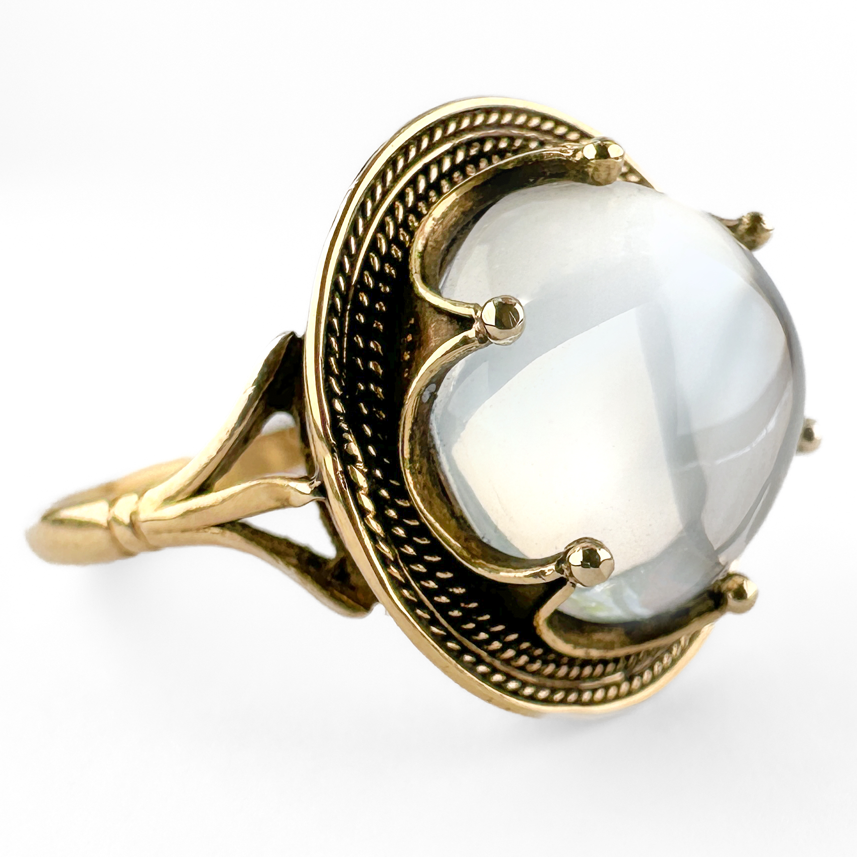 Victorian Moonstone Ring 15ct gold side view