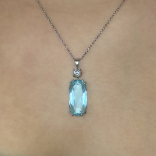 Aquamarine-Diamond-Cushio-Pendant-Body-View1
