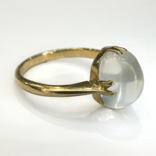 12-05-25-Antique-Moonstone-Single-Stone-Ring-Yellow-Gold-View1