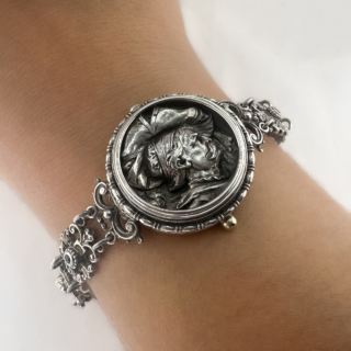 Georg-Adam--Scheid-Art-Nouveau-Silver-Bracelet-Body-View1