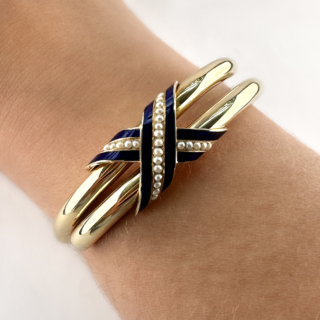 Victorian-Gold-Enamel-Pearl-Bangle-Body-View1
