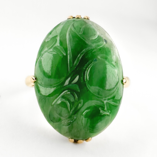 Vintage-Carved-Jade-Ring-Front-View1