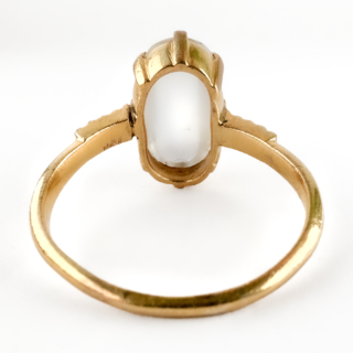 Vintage Moonstone Solitaire Ring 18ct gold back view