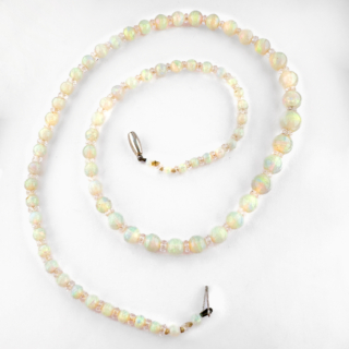 Edwardian Graduated Opal Bead Necklace whole necklace view