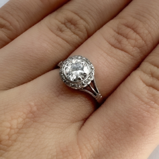 Edwardian-Diamond-Cluster-Ring-1.2ct-Body-View1