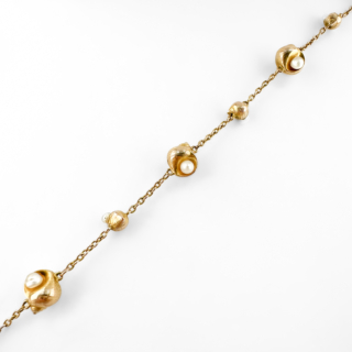 Edwardian-Gold-Shell-Pearl-Bracelet-Detail-View1