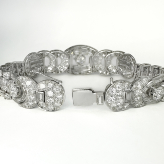1940-15ct-Diamond-Bracelet-Clasp-View1