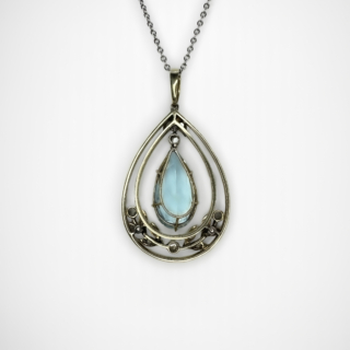 Pear-Drop-Aquamarine-Diamond-Pendant-Back-View1