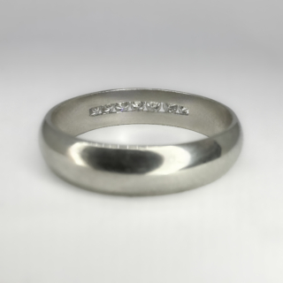 Platinum-Band-Ring-Diamond-Set-Back-View1