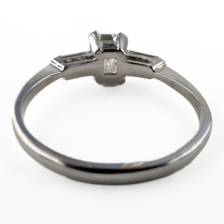 Emerald-Cut-Diamond-Ring-1.02ct-Back-View1