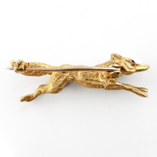 Vintage 1991 Running Fox Brooch With Ruby Eyes 9ct gold back view
