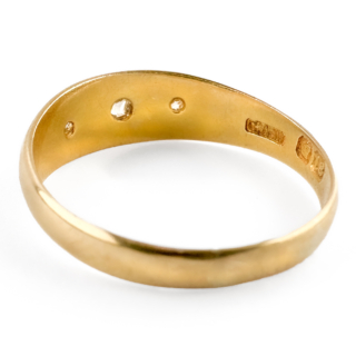Victorian 3 Stone Diamond Gypsy Ring With Scroll Detailing 18ct gold view of back