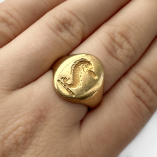 Nautical-Crest-Intaglio-Signet-Ring-Body-View1