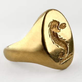 Nautical-Crest-Intaglio-Signet-Ring-Side-View1