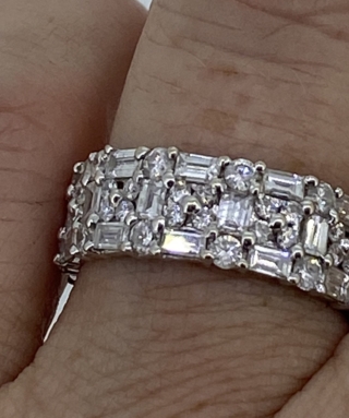 566883B2-8DBD-4F77-A617-AA1E7E8465AE_1_201_a