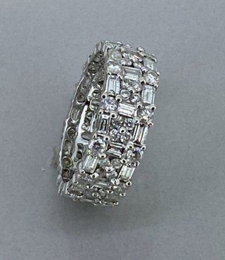 AA81133E-F6EF-4EEC-B8D8-BA12C9164752_1_201_a