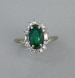 Emerald and Diamond Cluster Ring, Set in 18 Carat Gold, Vintage Circa 1960, Ring Size K1/2