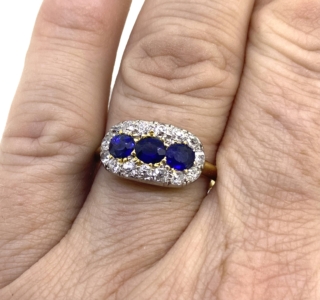 0F29CA91-8C22-4575-BDDC-DA72FD3E9679_1_201_a