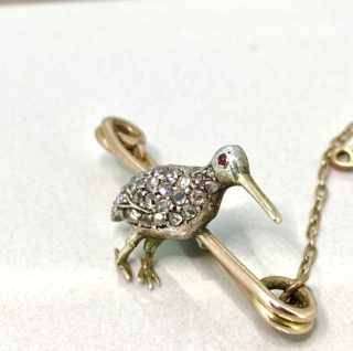 8AA07718-4013-45CE-AD36-7D4ECE09BB33_1_201_a