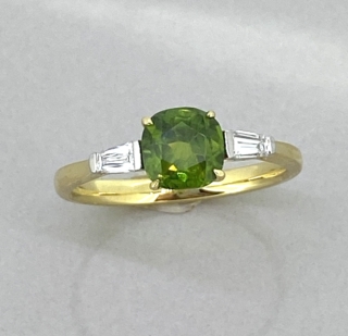 Vintage Rare Demantiod & Diamond Ring