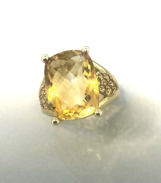 A298AB2B-1183-4BB5-9F3B-358BEB23E6B6_1_201_a