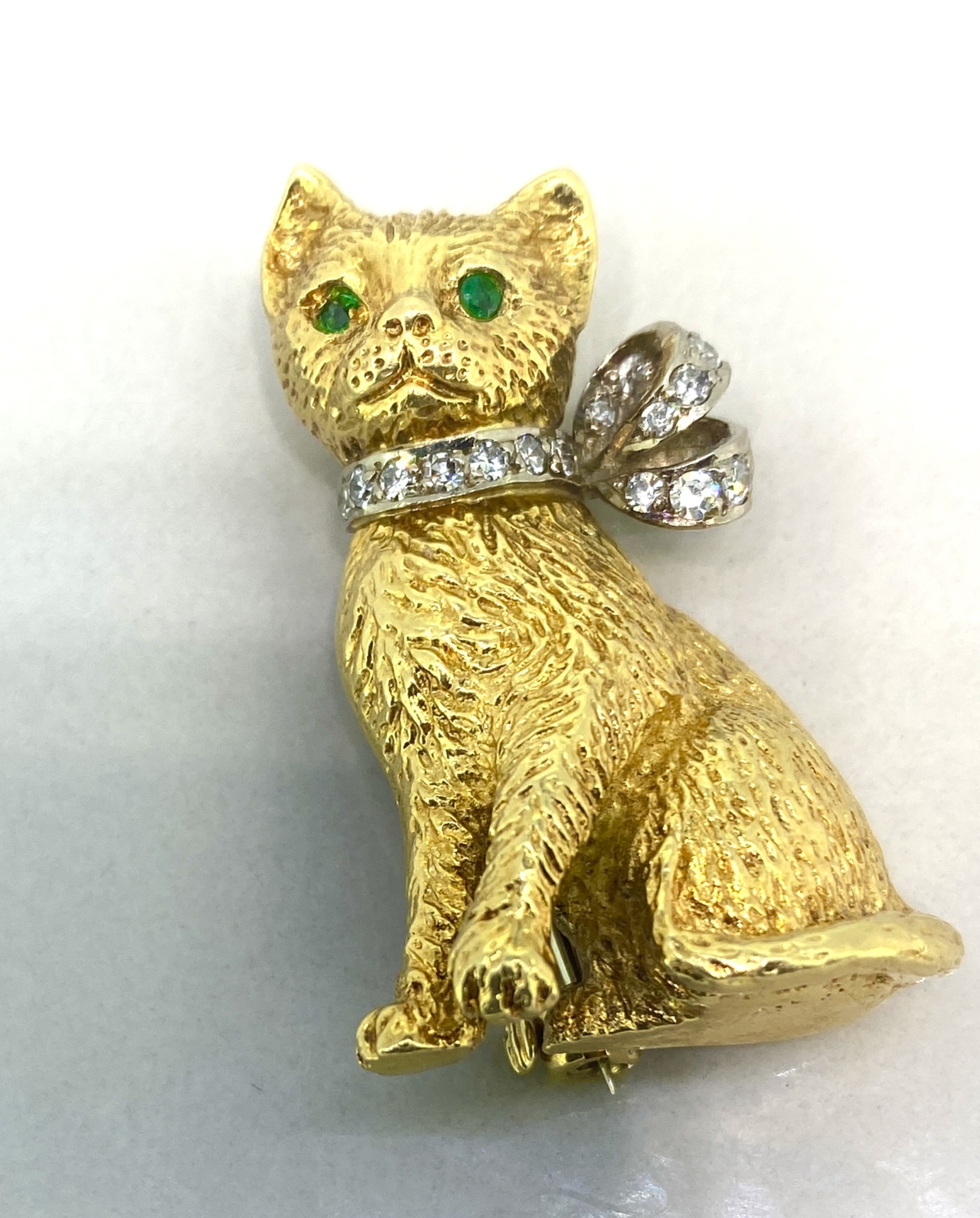 Vintage Gold Cat Brooch