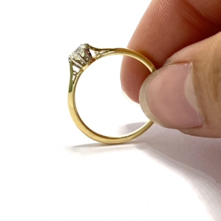 34E39C38-8F19-4BFB-8EB5-DB17ABED556B_1_105_c