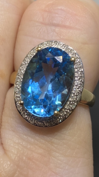 20F0FF20-5B5A-4D3B-8E92-5B67DF7573B3_1_201_a