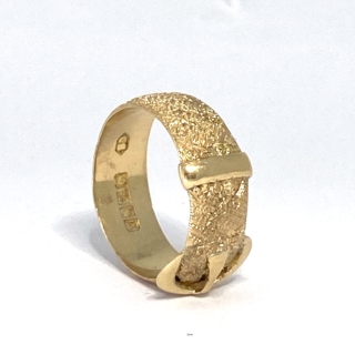 9226A3A3-4533-4CD0-A5A5-BEA3AFBC2940_1_201_a