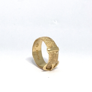 9226A3A3-4533-4CD0-A5A5-BEA3AFBC2940_1_201_a