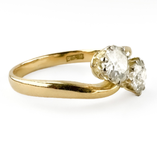 Victorian 1ct 2 Stone Diamond Crossover Ring 18ct gold side view