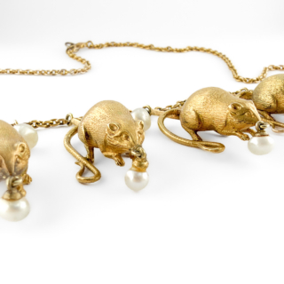 Victorian nine-mouse necklace with pearls by Thornhill & Co 15ct gold full necklace view