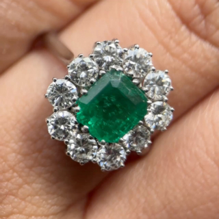 vintage emerald & diamond cluster ring