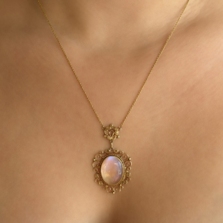 Edwardian Moonstone Pendant Necklace 15ct gold on neck