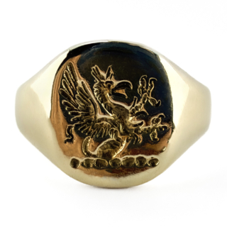 Vintage Gryphon Intaglio Signet Ring 18ct gold front view