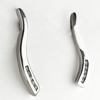 White-Gold-Diamond-Wave-Earrings-Side-View1