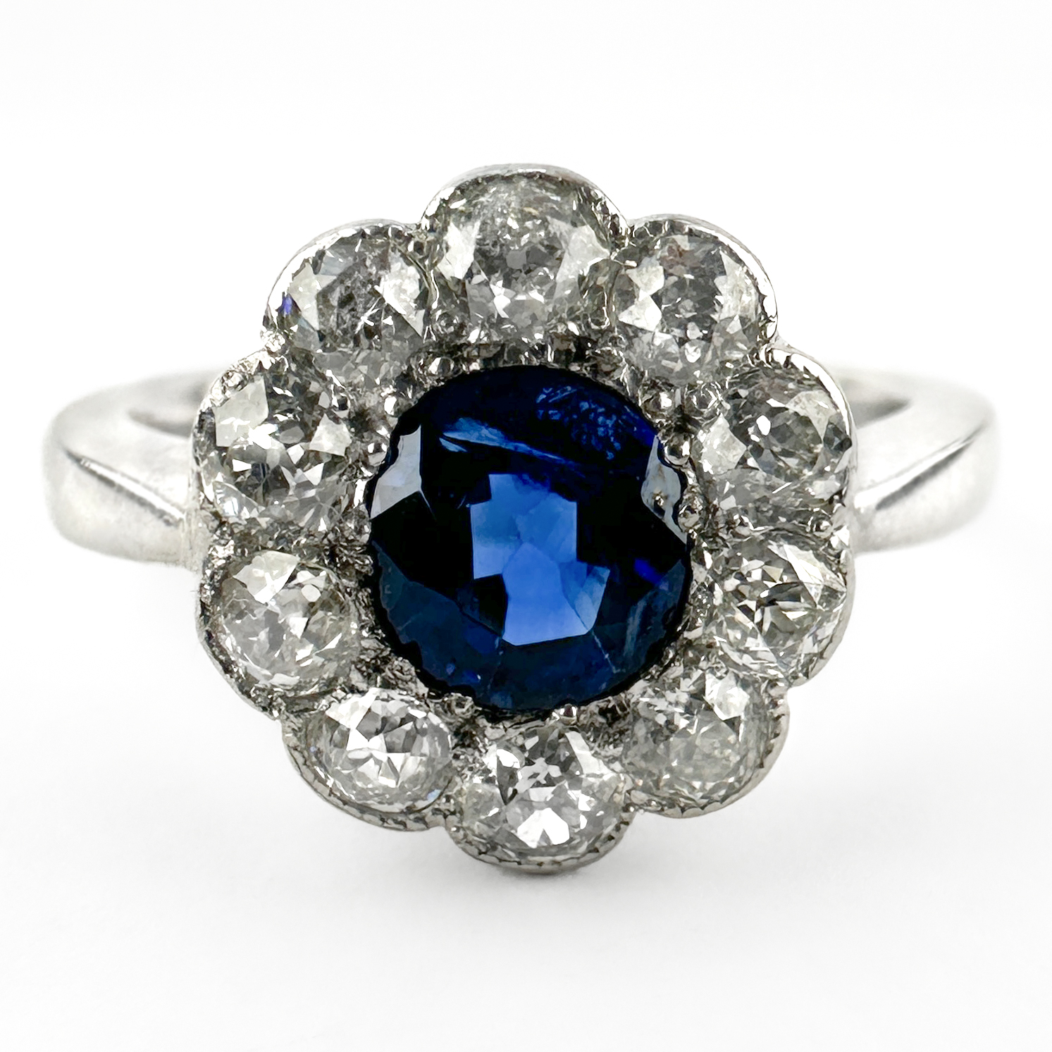 Edwardian Ceylon Sapphire & Diamond Cluster Ring 18ct white gold view of front