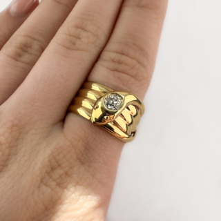 Old-Cut-Diamond-Coiled-Snake-Ring-Body-View1