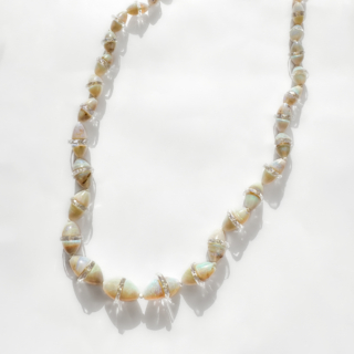 Antique-Opal-Beads-Bead-View2