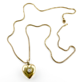 Diamond Set Gold Heart Pendant full necklace