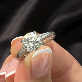 2.5ct-Diamond-Enagement-Ring