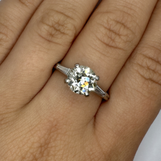 2.5ct-Diamond-Engagement-Ring-Body1