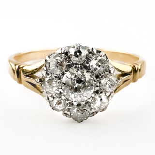Victorian Diamond Daisy Cluster Ring 18ct gold front view