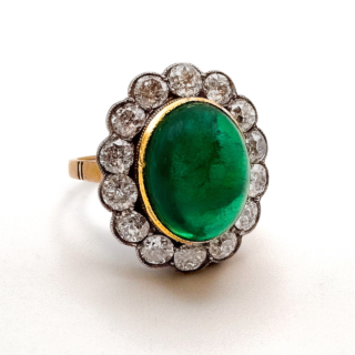 30-03-25-Antique-Large-Cabochon-Emerald-Diamond-18ct-Platinum-Ring-Front1