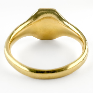 1923 Octagonal Signet Ring 18ct gold back view
