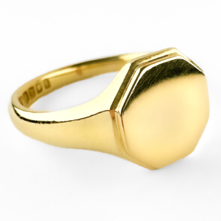 1923 Octagonal Signet Ring 18ct gold side view